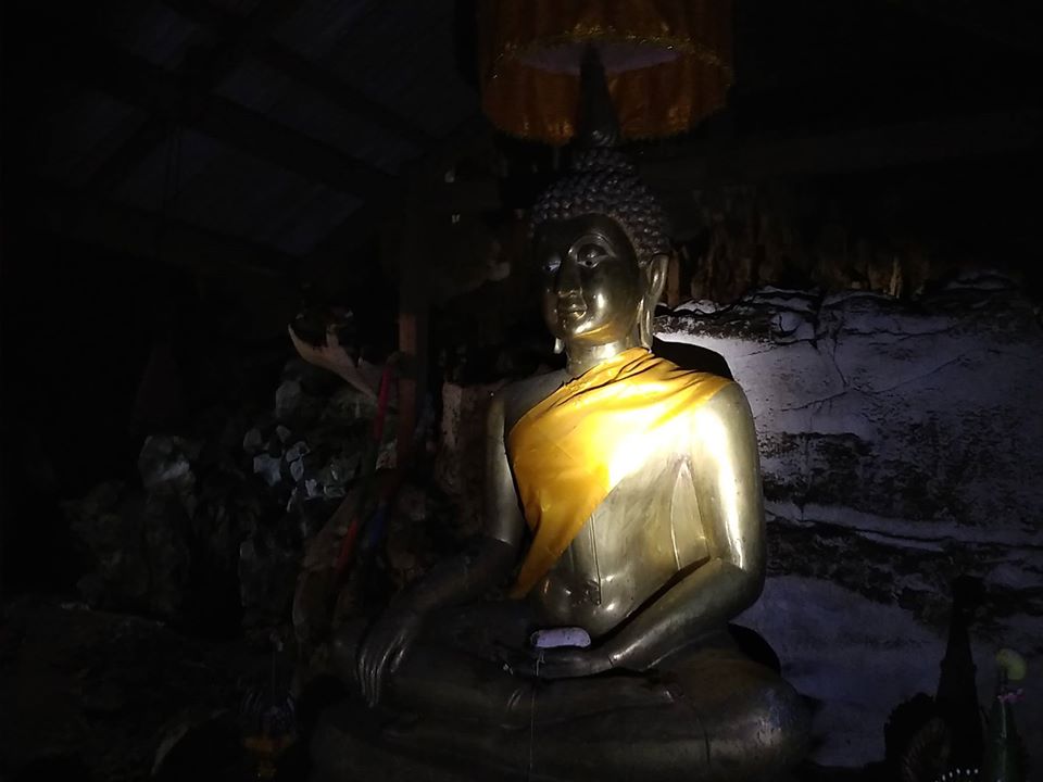 Bouddha cave